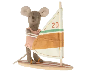 Beach Mice, Surfer Little Sister