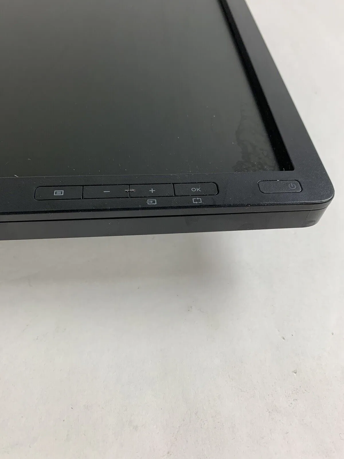 HP E231 EliteDisplay 23 in Monitor FHD LED Backlit LCD Screen VGA DVI