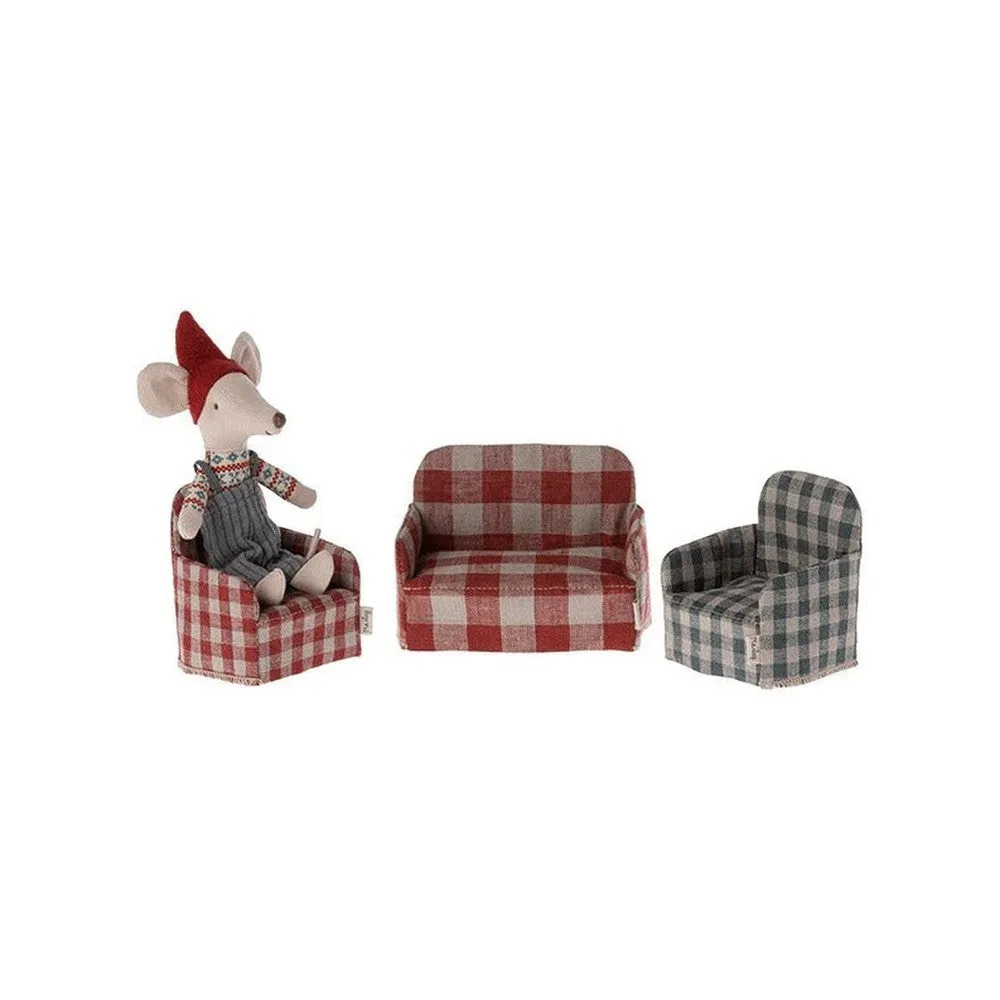 Maileg red chair for mice