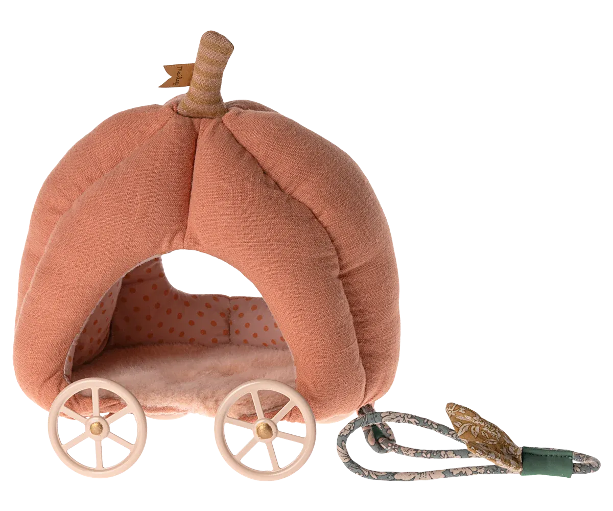 Mouse Pumpkin Carriage