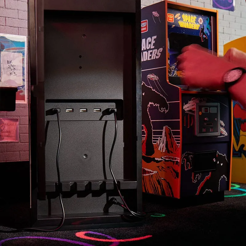 Official Quarter Arcades 7UP USB Hub