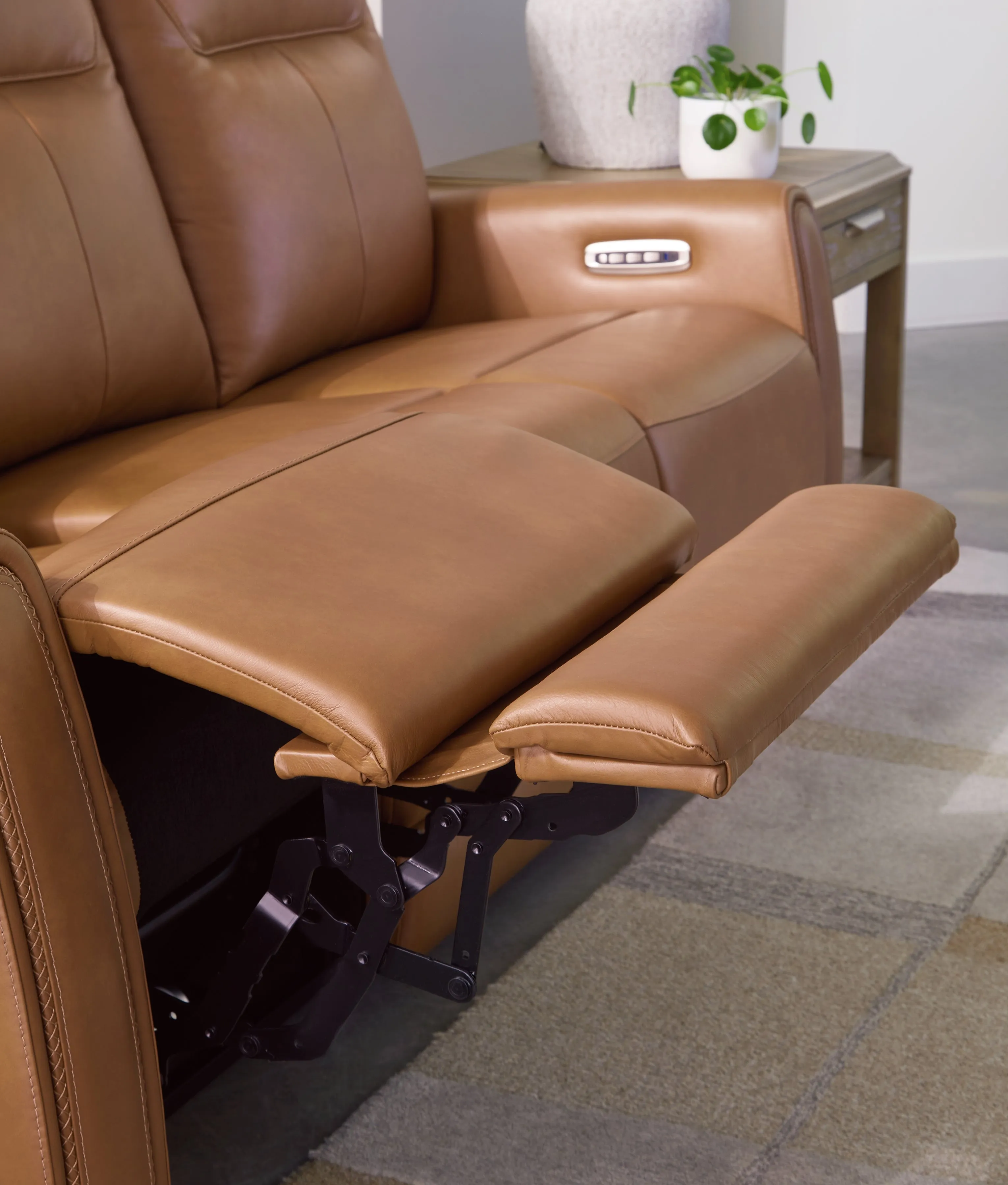 Tryanny Sofa and Loveseat in Butterscotch